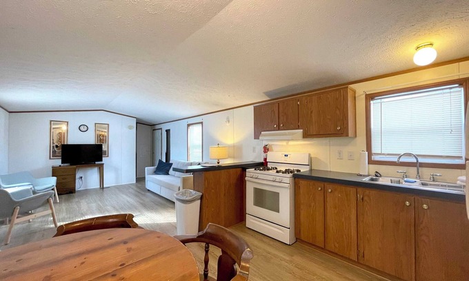 Indian River House | Star Gate Mobile Home 16 Indian River, MI