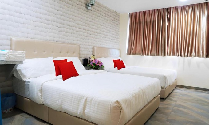 Batu Pahat Hotel | Star Romantic