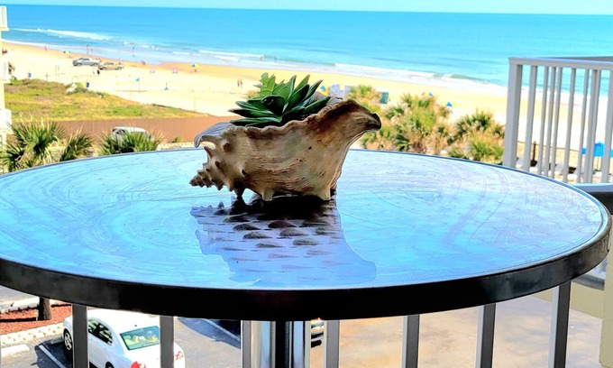Daytona Beach Condo | Starfish Wishes-Ocean View Daytona Beach