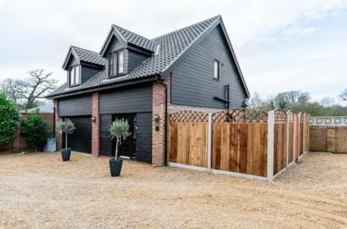 Filby House | Stargazing Filby, Norfolk Guest House