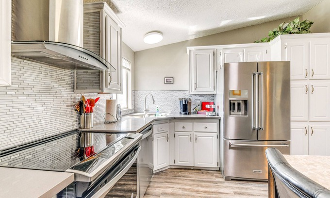 Maricopa House | Stargazing Haven: Remote Escape w/Views!