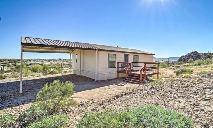 Maricopa House | Stargazing Haven Remote Escape with Views!