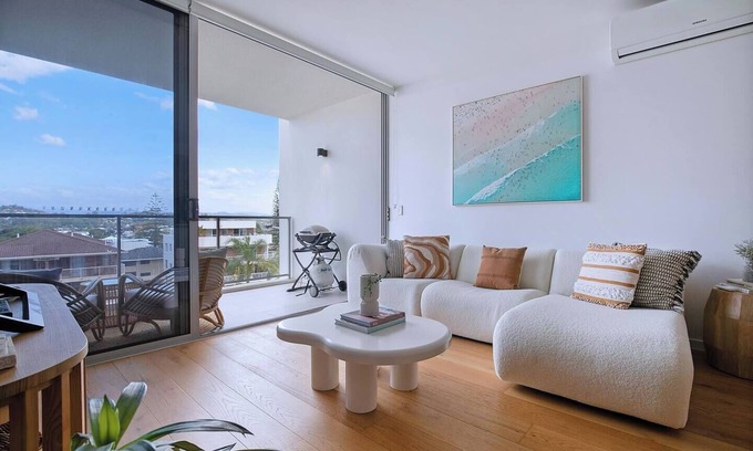 Palm Beach Apartment | Starlit Palms Chic Poolside Haven by the Beach