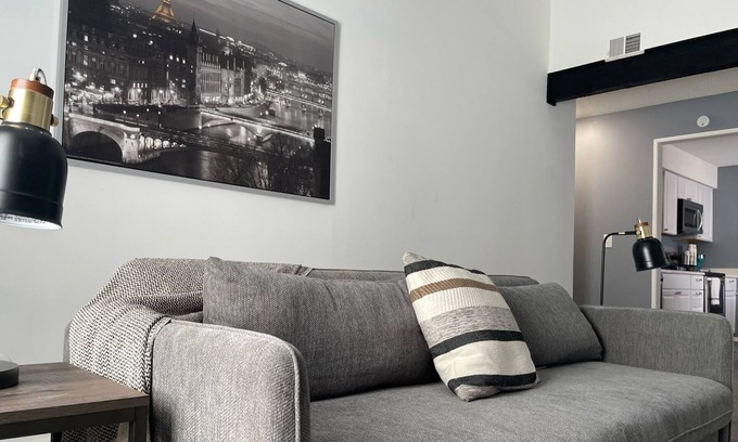 Grandview House | 💫 Stars Townhouse Retreat