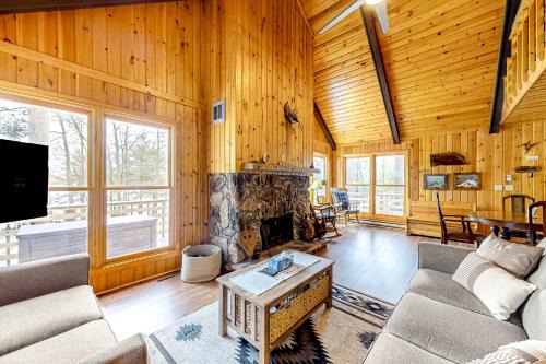 Lac du Flambeau House | Statenaker Point