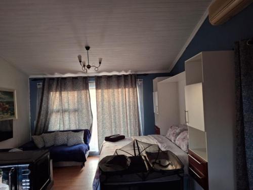 Trawal House | Stay at Gabby's- no loadshedding