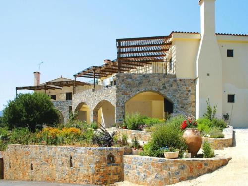 Drosia Apartment | Stay for 2 at Aposperitis Drosia