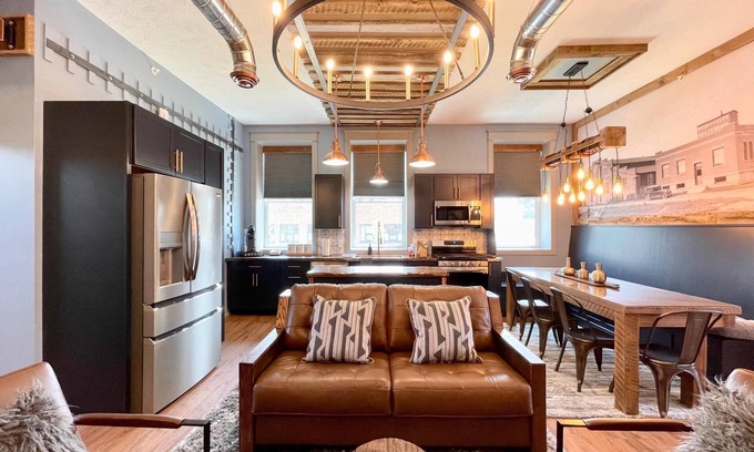 Nelson Condo | Stay Historical - Boiler Maker Office Turns Vacation Destination