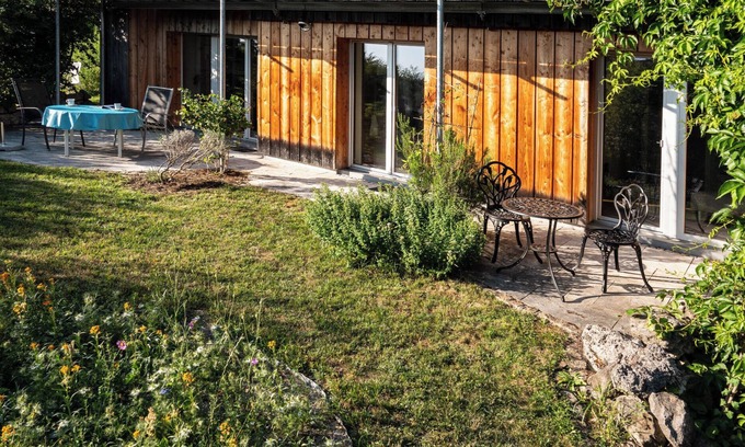 Pahl Apartment | stay in a ecological, sunny, quite, south-west directed garden apartment (67sqm)