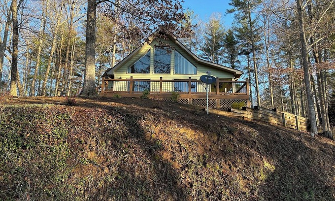 Unaka Cabin | Stay in the clouds ☁️