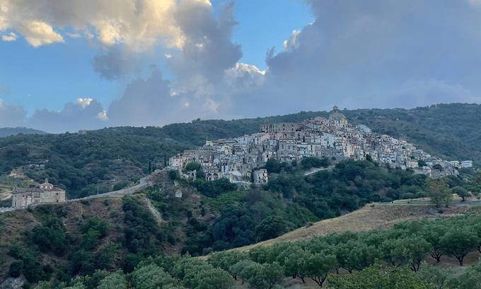 Badolato Apartment | Stay in the tranquility of Badolato's ancient, atmospheric streets