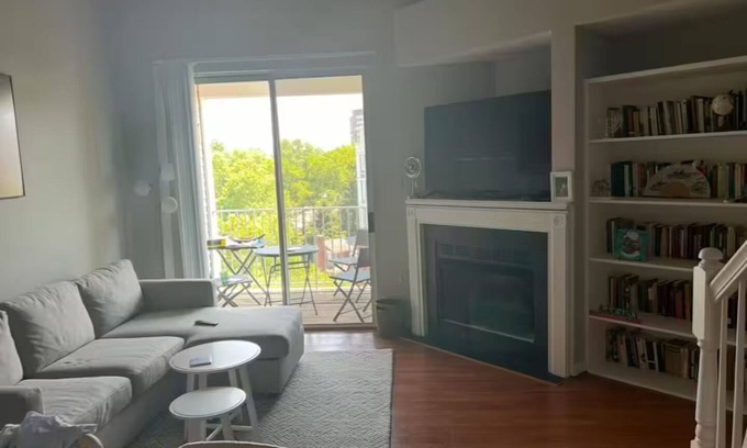 McLean Apartment | Stay in Tysons, Virginia