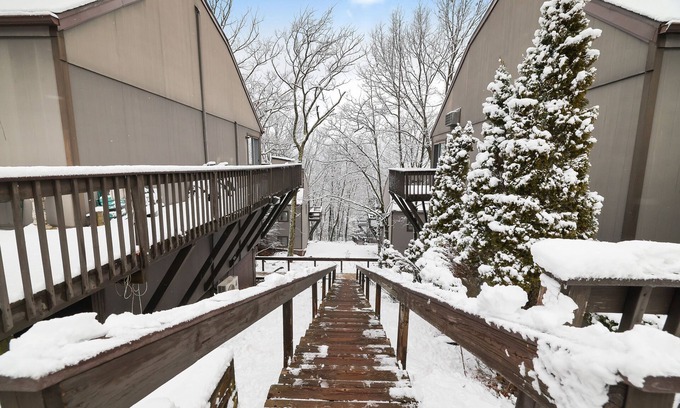 Village at Camelback House | Stay On The Mountain Under The Stars!