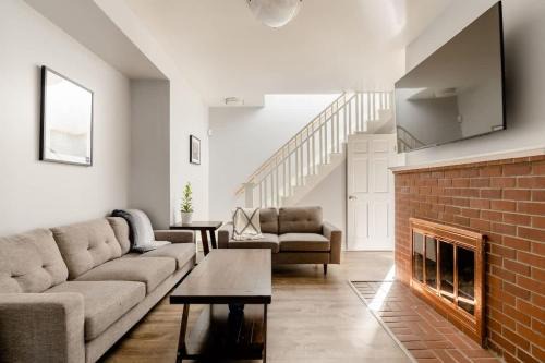 Richmond House | Stay Portland - Private Portland Group Getaway, Sleeps 12