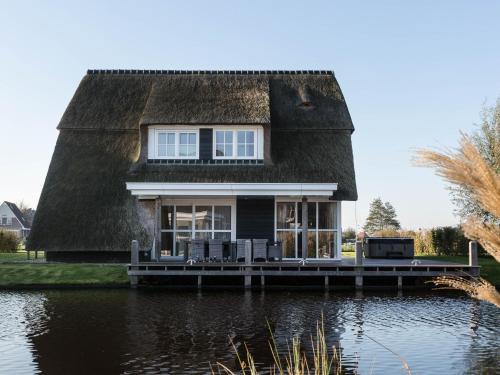 Delfstrahuizen Villa | Stay with Outdoor Bubble Bath