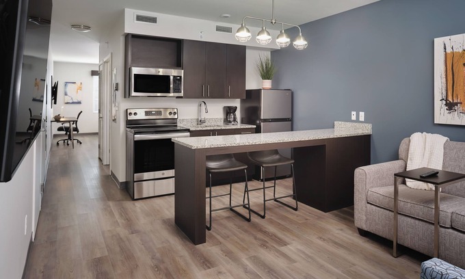 Cordova Apartment | stayAPT Suites Memphis-Cordova-Wolfchase