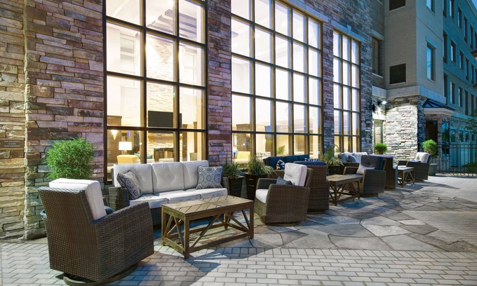 Sterling Heights Hotel | Staybridge Suites Sterling Heights - Detroit by IHG