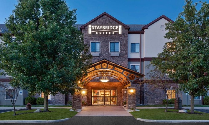 Kalamazoo Hotel | Staybridge Suites Kalamazoo by IHG