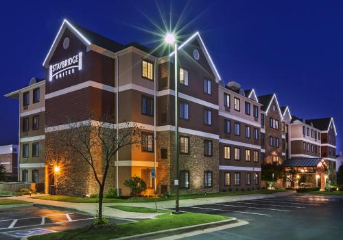 South Tulsa Hotel | Staybridge Suites Tulsa-Woodland Hills by IHG