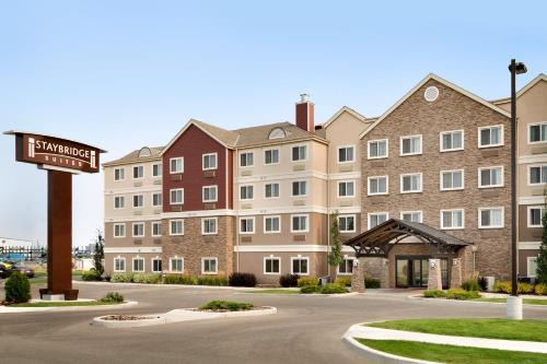 Jasper Place Hotel | Staybridge Suites West Edmonton by IHG