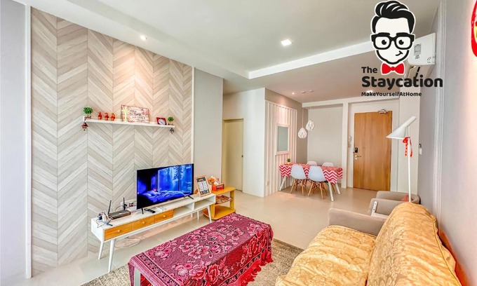 Kuching Apartment | Staycation Homestay 43 Kuching Riverine Resort
