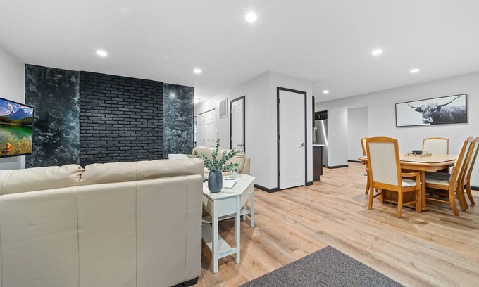 Lafayette House | StayFit Cozy Home Fast Wi-Fi in Lafayette's place of peace
