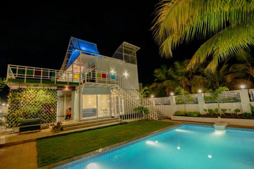 Kihim Villa | Stayscape Abalone 6BHK Alibaug