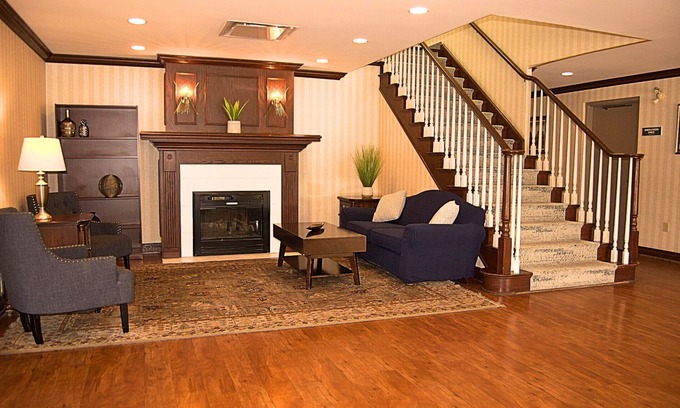 South London Hotel | Staywell Inn & Suites