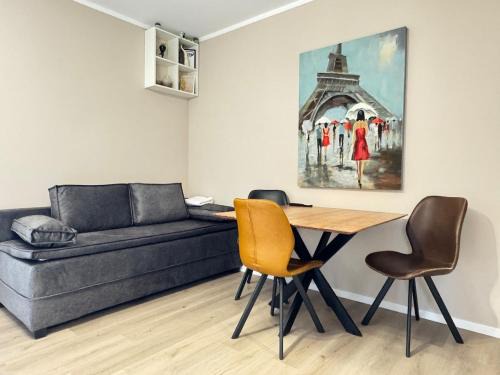 Kernstadt Apartment | STAYWELL - Zuhause für 3 - CO2 Neutral