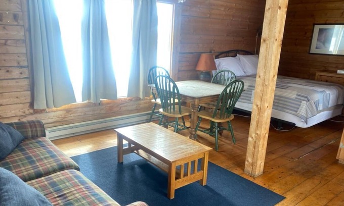 Clark Cabin | Steamboat Lake Outpost, One-Bedroom-Studio Cabins
