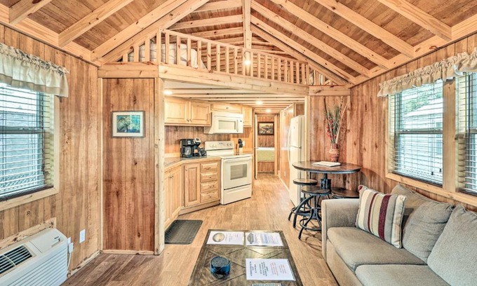 Steinhatchee House | Steinhatchee Cottage 3 with Boat Dock Access!
