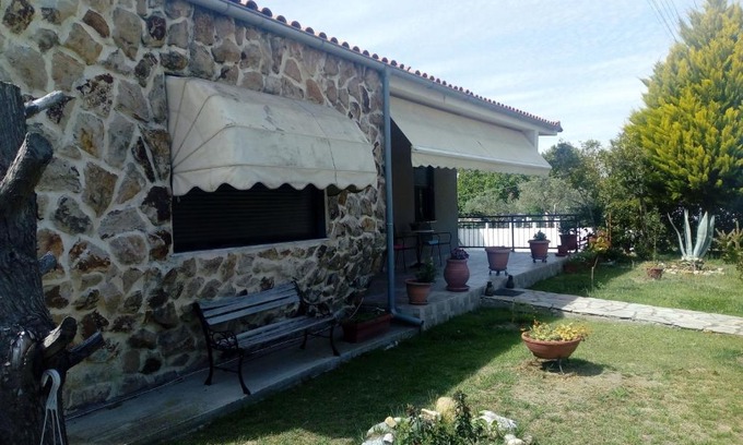 Nestos House | stella