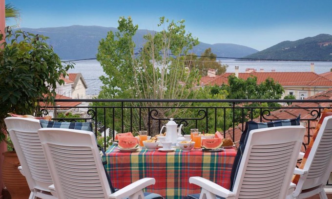 Karavomylos House | Stella's Place