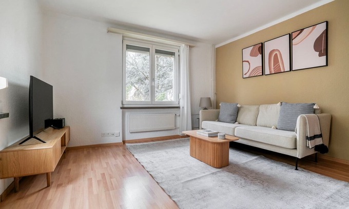 Wipkingen Apartment | Stellar Wipkingen 3BR w/Common Garden, nr River, by Blueground