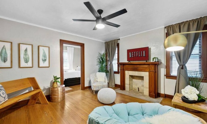 Mesta Park Apartment | Step Back in Time Historic Details Ideal Location
