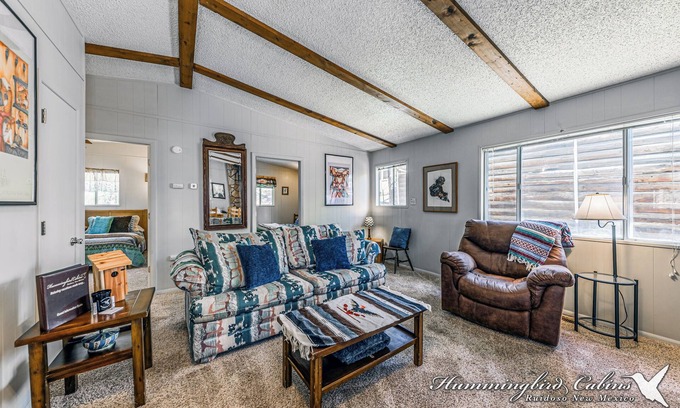 Ruidoso Cabin | Step into nostalgia at Mama's Cabin, Pet Friendly