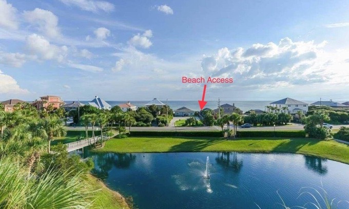 Gulf Place Condo | Steps Away from a PRIVATE Beach-3 Pools-Pickleball-WALK TO 10 + RESTAURANTS
