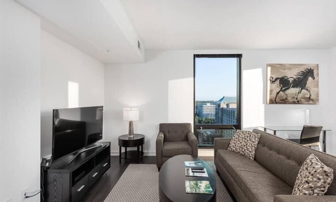 Reston Apartment | Steps from Lake Fairfax Park | Fireplace Lounge