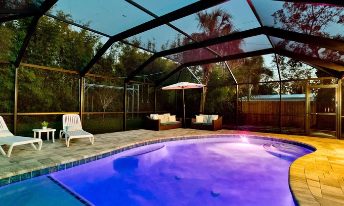 Whitfield House | Steps to Bay | Pool & Gourmet Kitchen