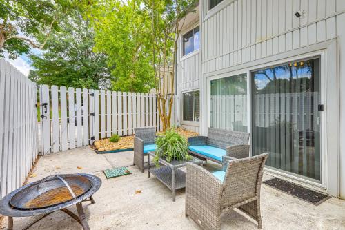 Conyers Apartment | Steps to Park Dog-Friendly Condo in Conyers!