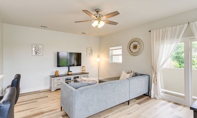 Fort Worth Apartment | Steps to TCU Campus: Modern Fort Worth Apt