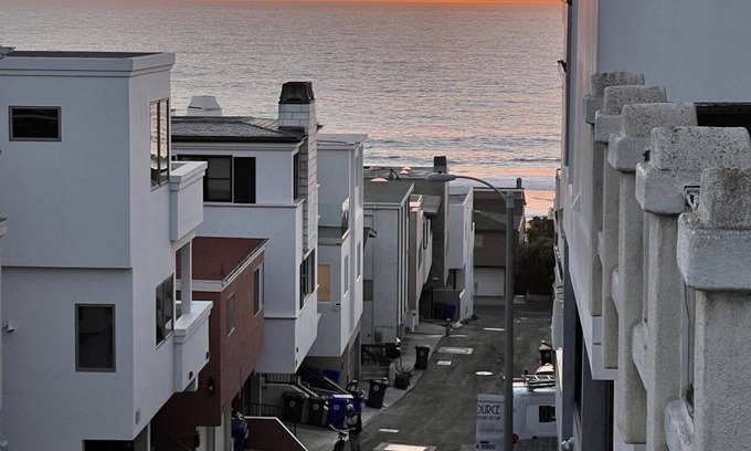 The Strand House | Steps to the beach,Newly remodeled Ocean Views, luxury living at its best!