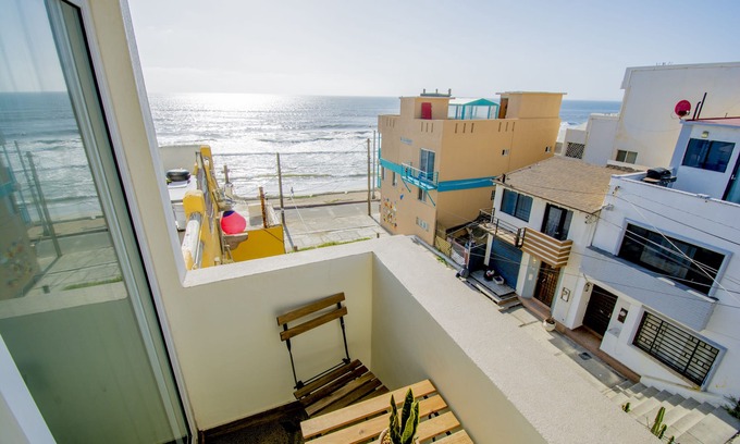 Costa Apartment | Steps to the beach/ocean view>Stylish>Clean/1 BD