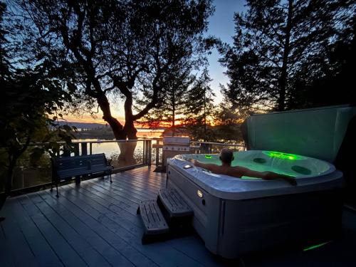 Sooke Bed & Breakfast | Sterling Cove