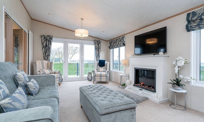 St. Andrews Cottage | Stewarts Resort Lodge 18 - a lodge that sleeps 6 guests in 2 bedrooms