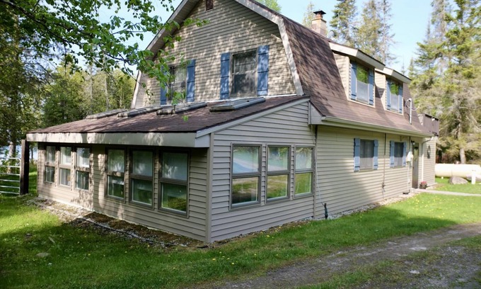Drummond Island House | Sticks & Stones on Drummond Island
