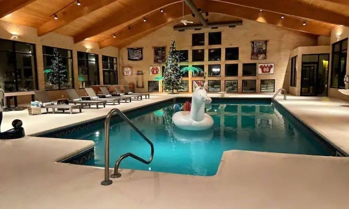 Canfield House | Stien Oasis: Heated Indoor Pool Oasis With Theater, Bar&Tennis Court.
