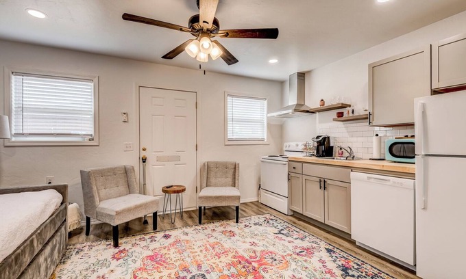 Stillwater Apartment | Stillwater Getaway with WiFi & Free Parking