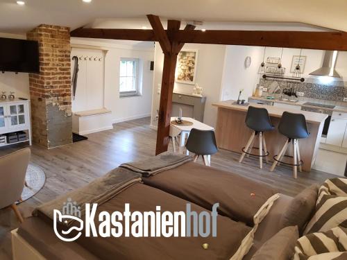 Oetzen Apartment | Stilvolle, voll ausgestattete Einraum-FeWo auf dem Kastanienhof Oetzen