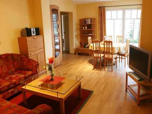 Madfeld Apartment | Stilvolle Wohnung in Madfeld mit eigener Terrasse, cleaning included